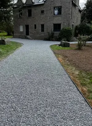 aménagement extérieur à Miniac-Morvan - image 2
